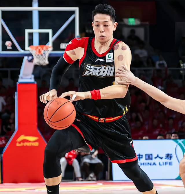 B体育-周琦领衔辽宁男篮获得CBA总冠军，荣膺总决赛MVP